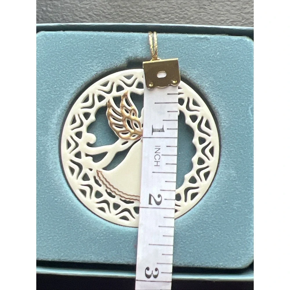 Vintage 1996 Lenox Yuletide Pierced Disc Angel Christmas Ornament Trumpet Gold‎